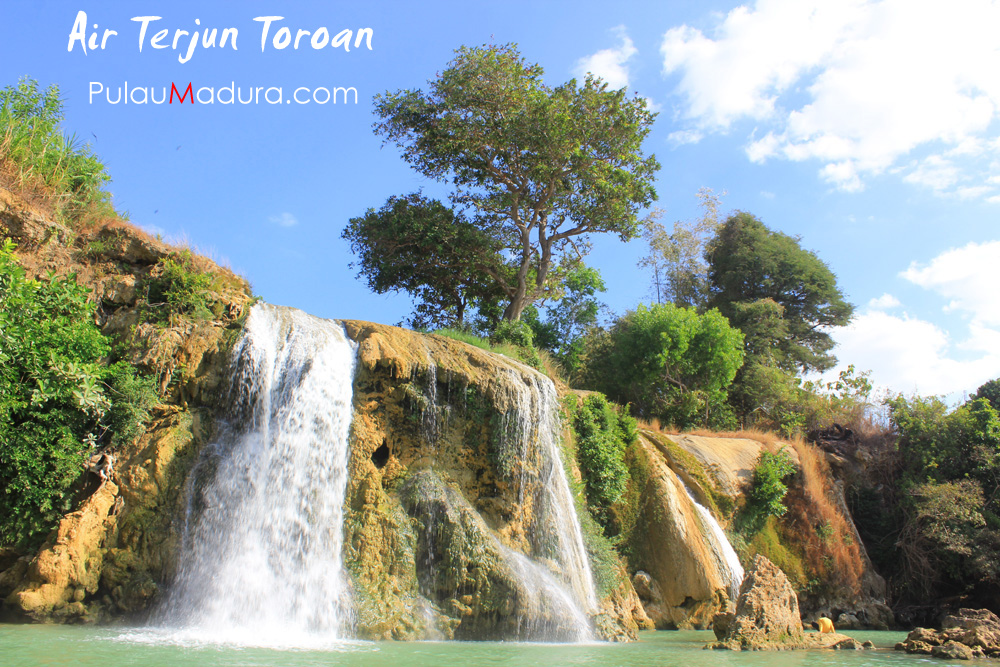 air terjun toroan