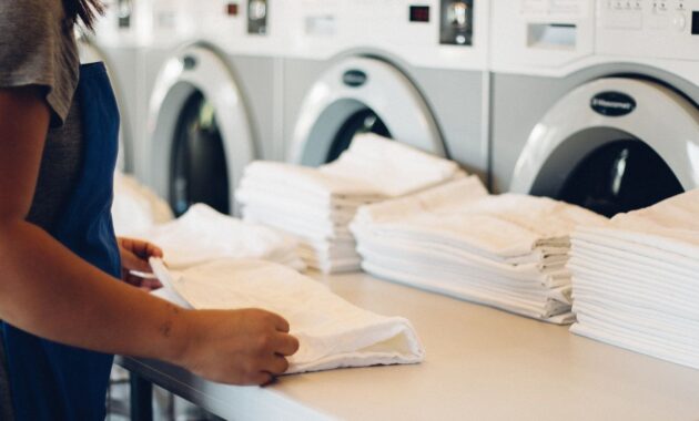 Dalam menjalankan usaha laundry kiloan, ada beberapa tips yang harus kamu jalankan agar bisnis berhasil.