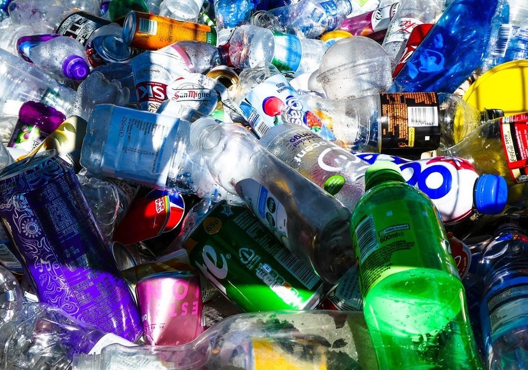 cara-mengelola-sampah-plastik-yang-efektif